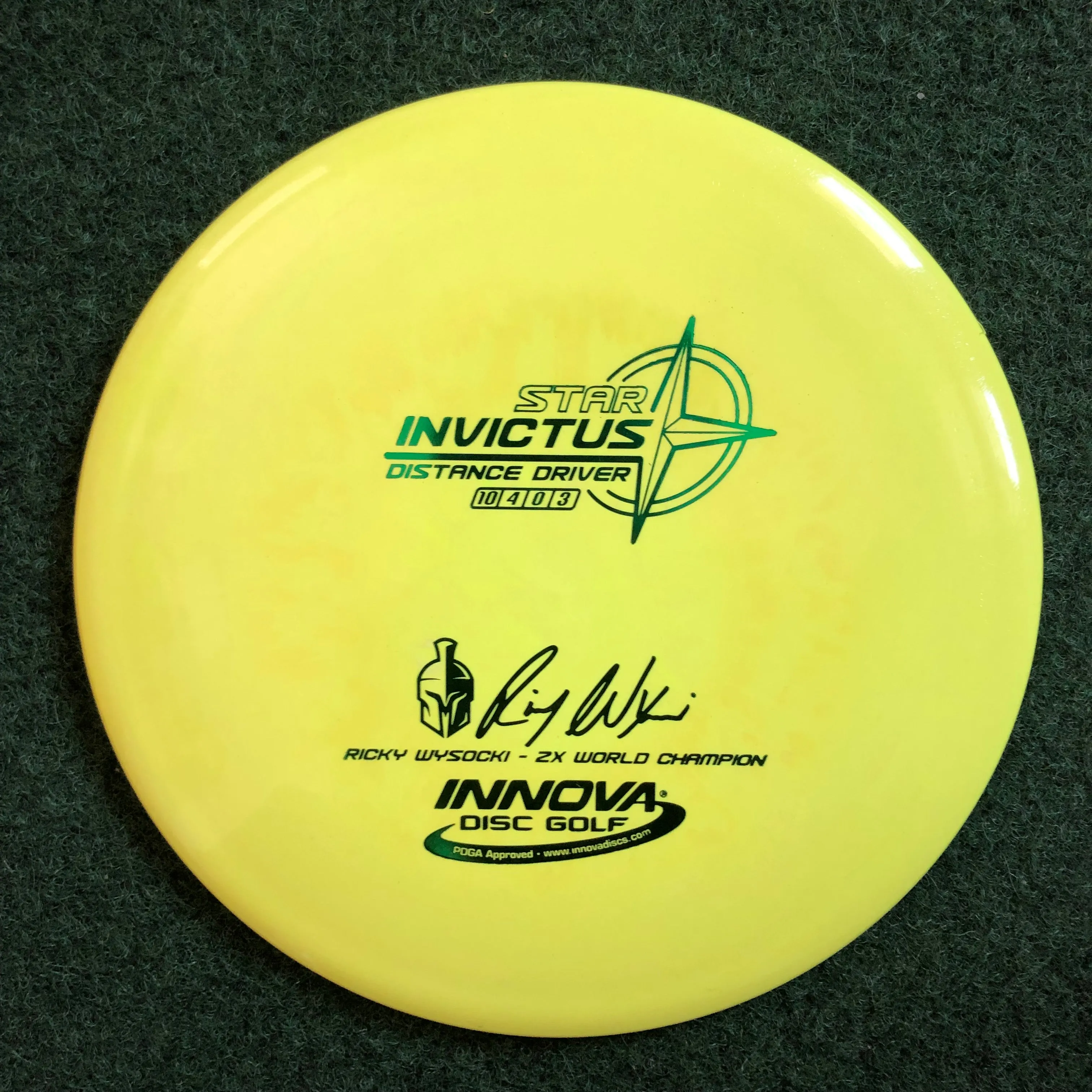 Innova Invictus Disc Golf Driver [Speed 10, Glide 4, Turn 0, Fade 3]