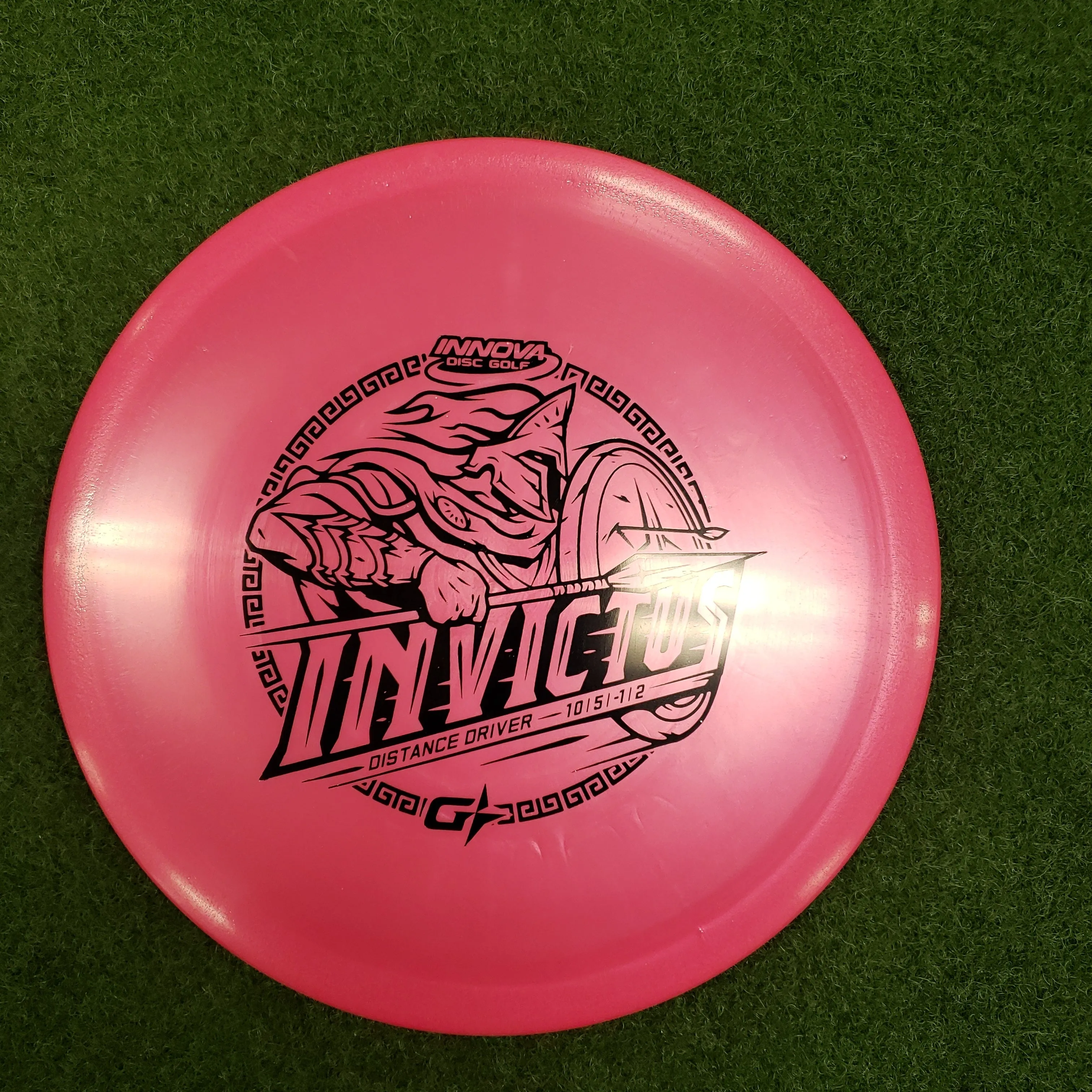 Innova Invictus Disc Golf Driver [Speed 10, Glide 4, Turn 0, Fade 3]