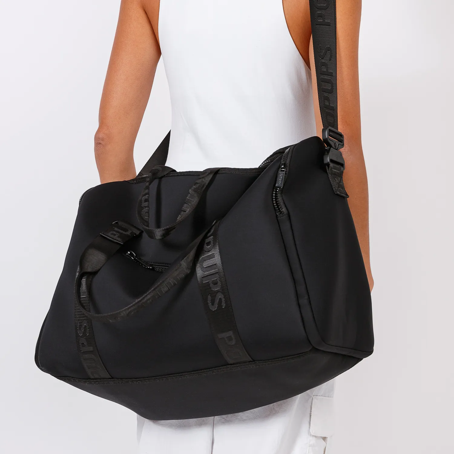WEEKENDER BLACK